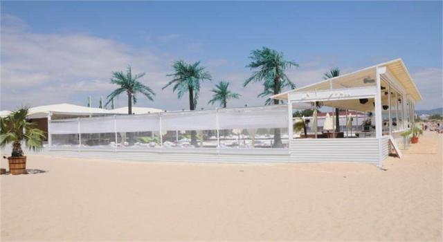 Holiday Complex Rainbow 2