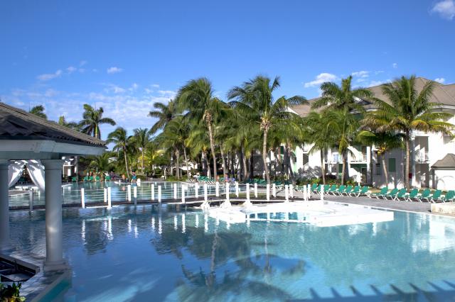melia-peninsulavaradero-b2sky-1
