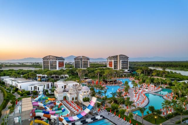 Trendy Hotel Lara