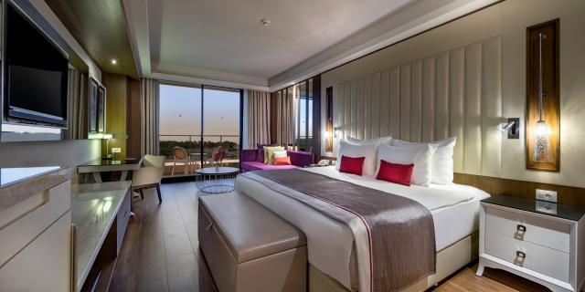 Trendy Hotel Lara