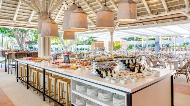 Barcelo Margaritas Royal Level