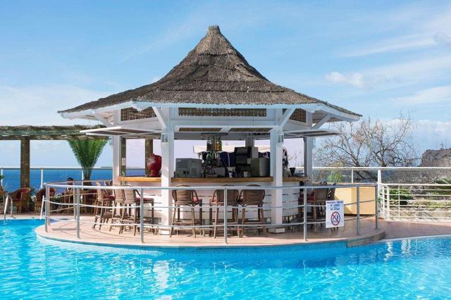Mogan Princess & Beach Club