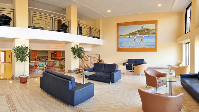 Luna Holiday Complex