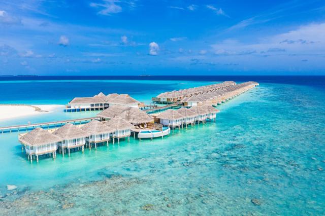 Sun Aqua Iru Veli