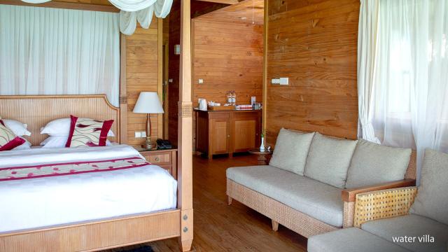Fihalhohi Island Resort