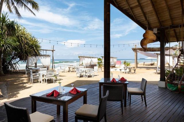 EKHO Surf Bentota