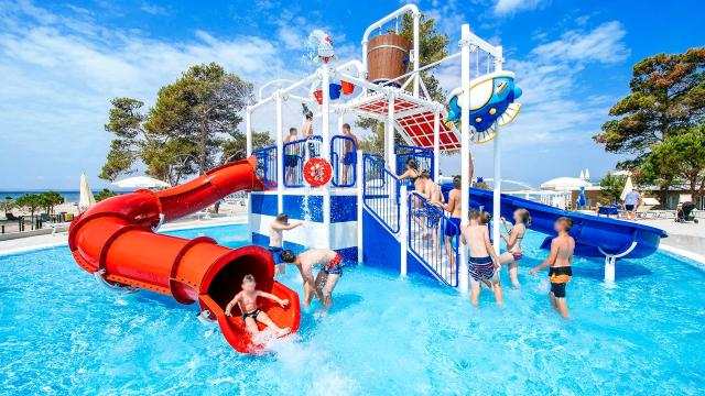 Zaton Holiday Resort