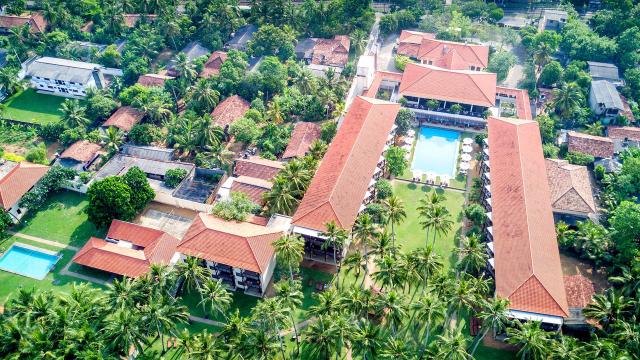Mermaid Hotel & Club