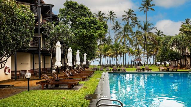 Mermaid Hotel & Club