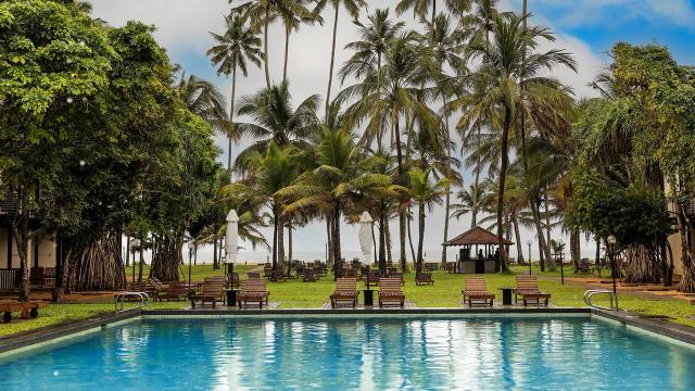 Mermaid Hotel & Club