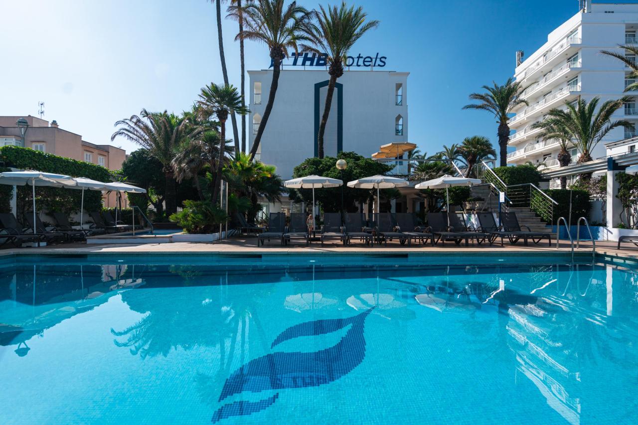 010-P-pool_110487977