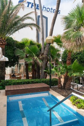 004-GA-garden_110487970