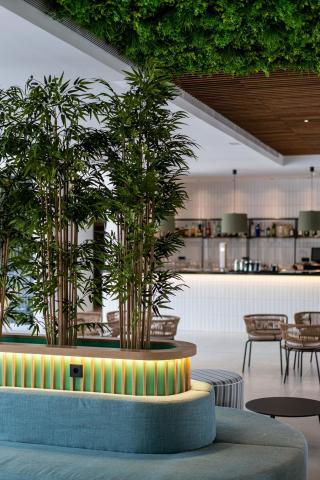 018-BA-bar_109611643