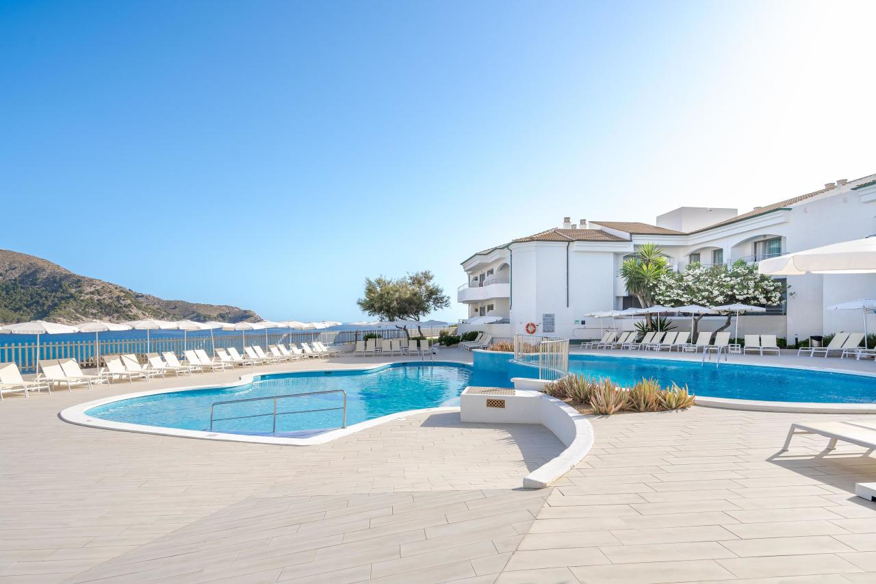 035-P-pool_116692873