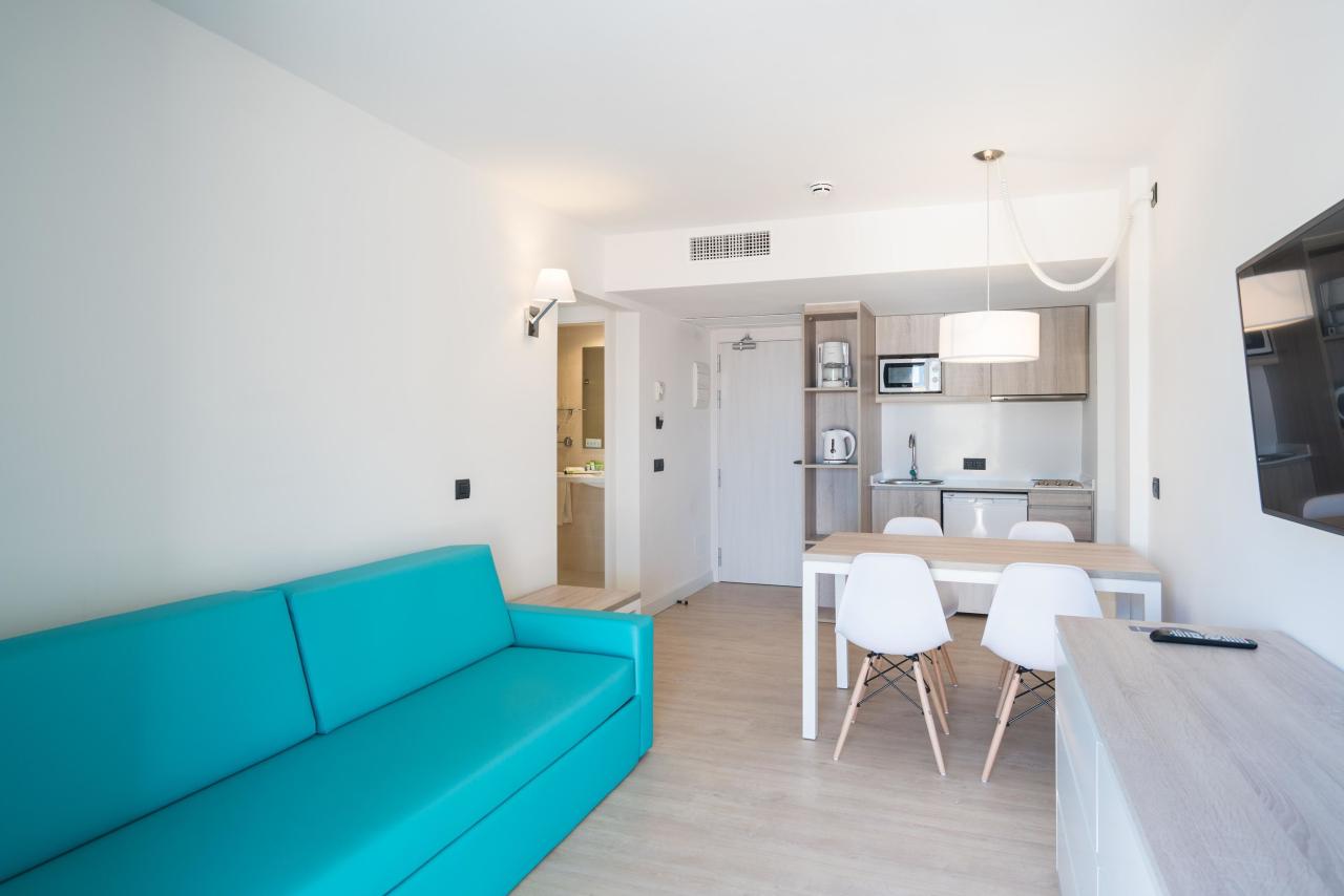 044-W-room-example-apartment-sea-view-21-apartment-sea-view-3-a