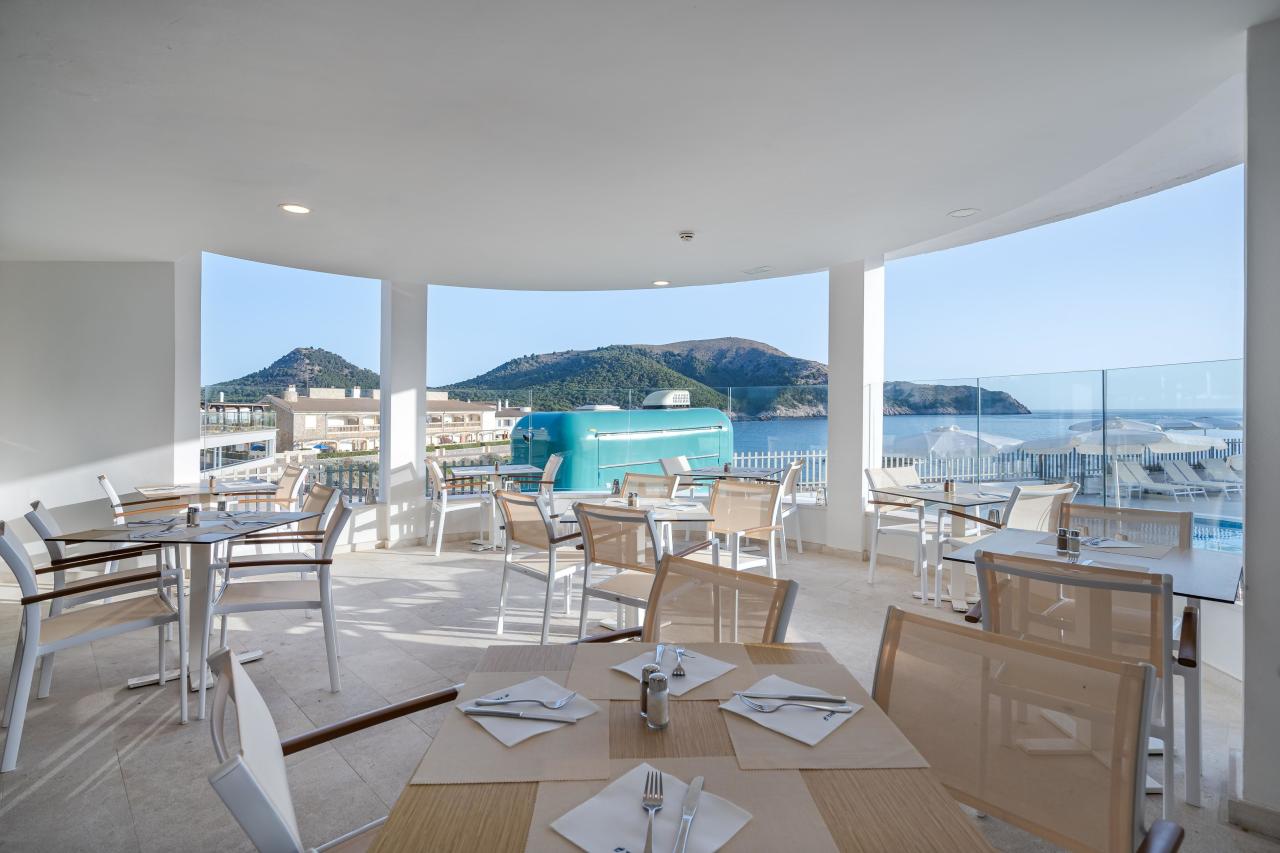 008-R-restaurant_116692840