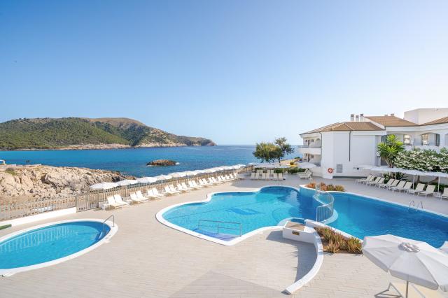 002-P-pool_116692834