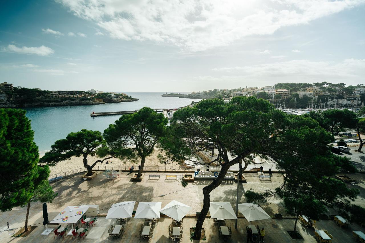 043-RV-view-from-the-room-double-room-standard-sea-view-double-