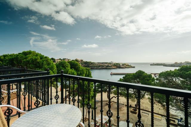 042-RV-view-from-the-room-double-room-standard-sea-view-double-