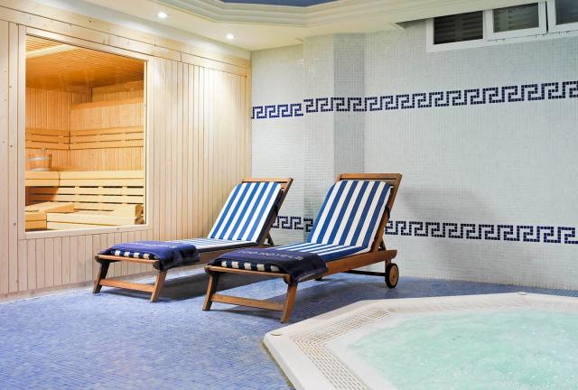02_HBMJacuzziSauna